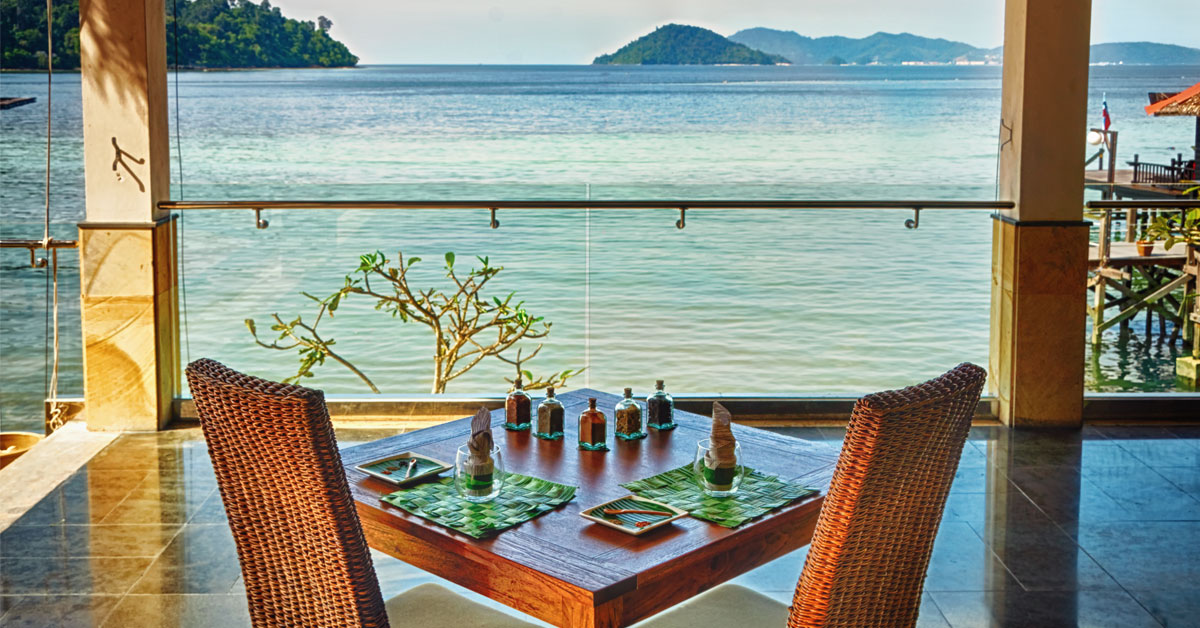 Dining - Gayana Marine Resort