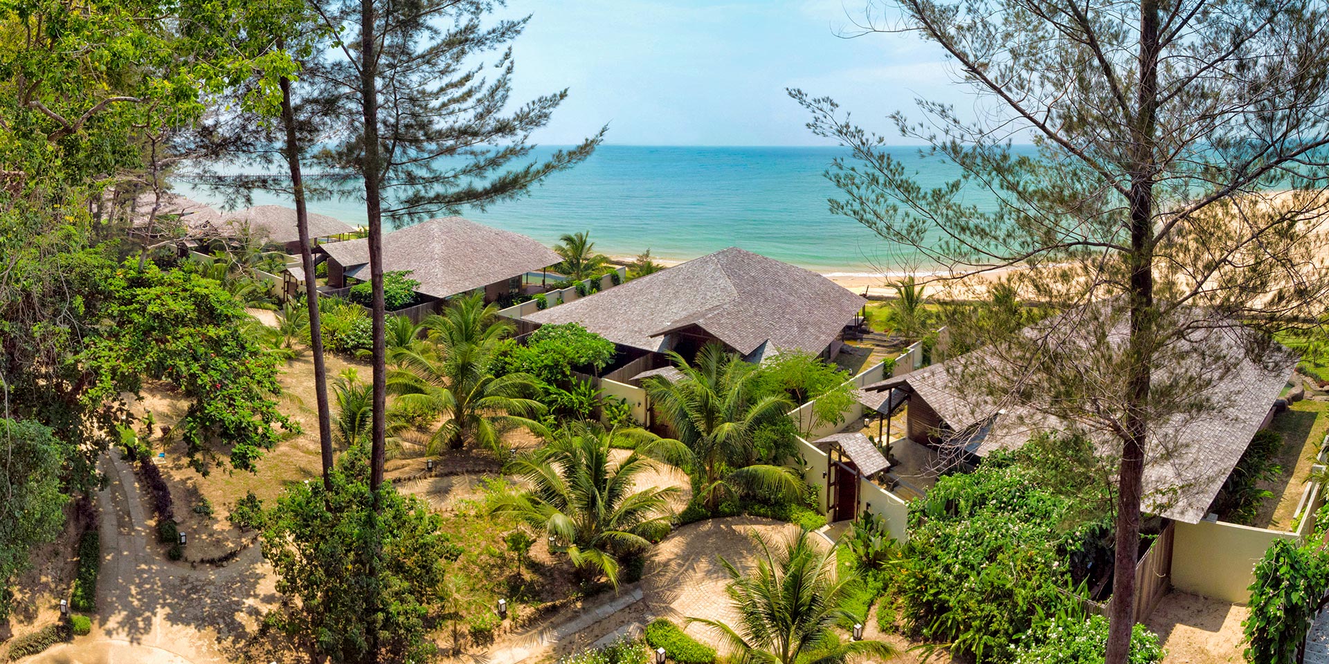 Borneo Eagle Resort villas