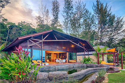 Borneo Eagle Pool Villa