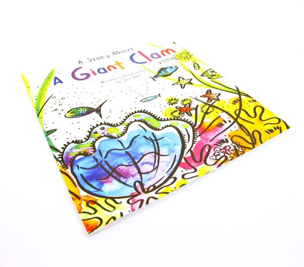 A Giant Clam Illustration Story Book 03